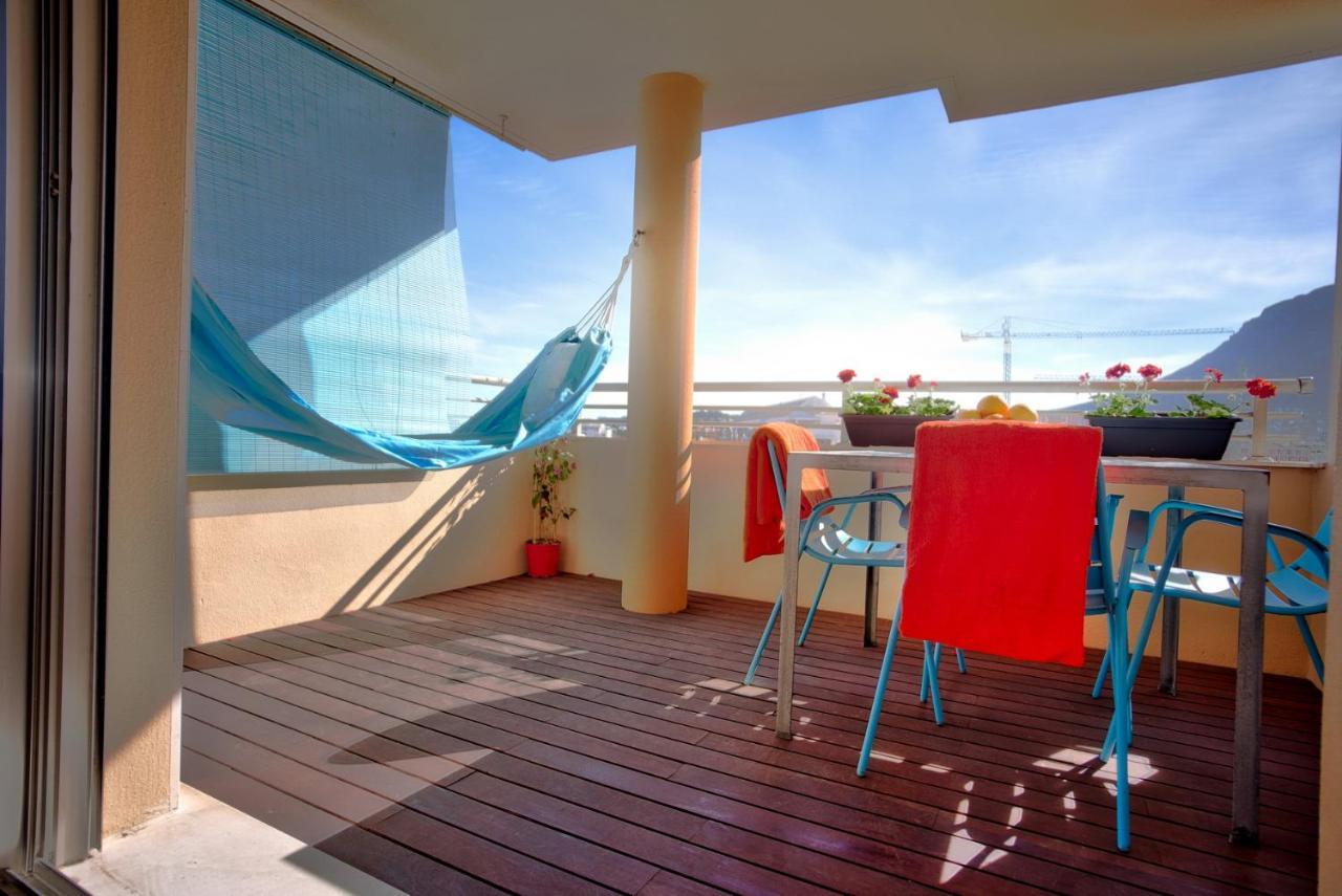Denia Deluxe Beach & City Exterior photo