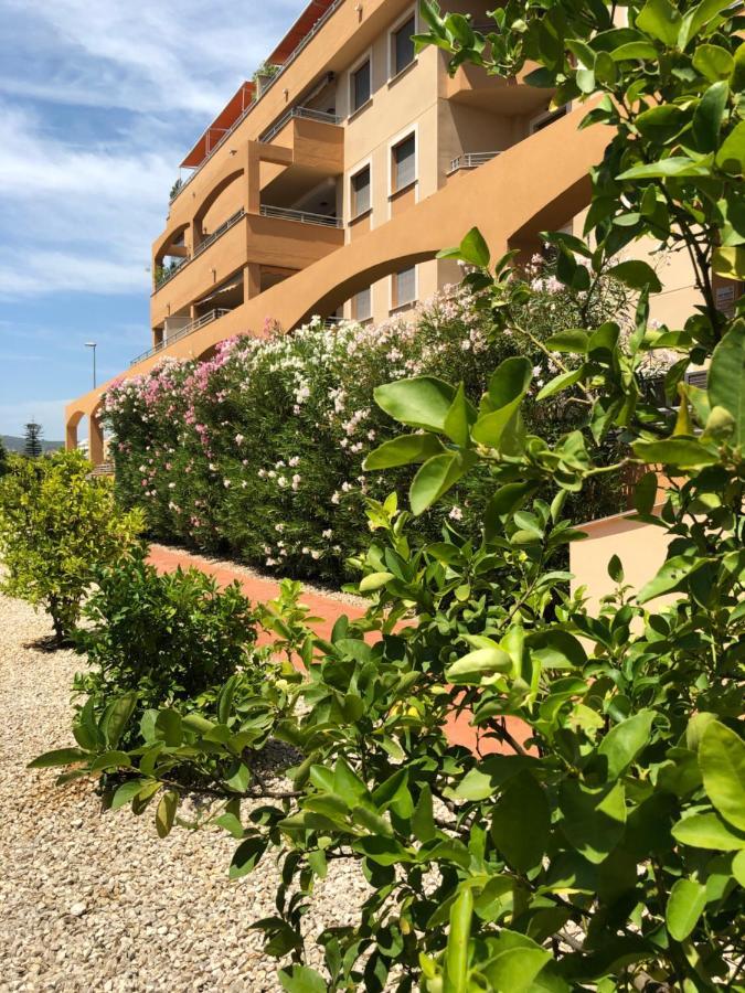 Denia Deluxe Beach & City Exterior photo