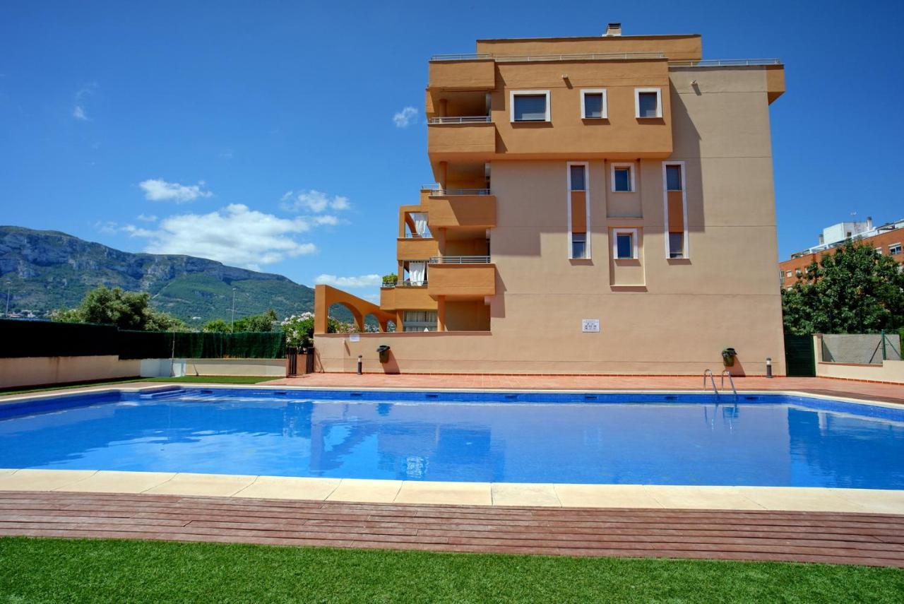 Denia Deluxe Beach & City Exterior photo