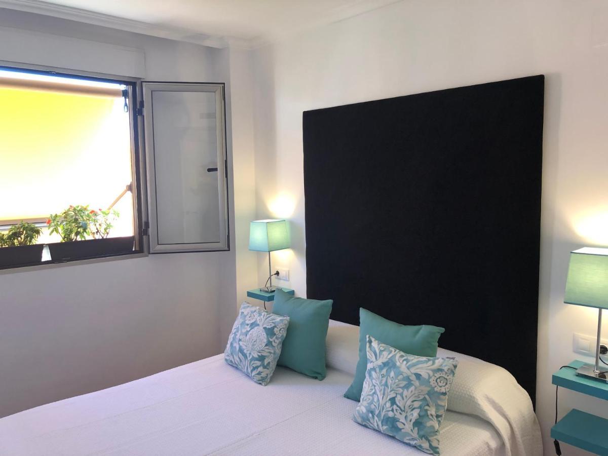 Denia Deluxe Beach & City Exterior photo